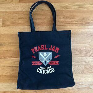 Pearl Jam Wrigley Field Chicago Navy Tote Bag